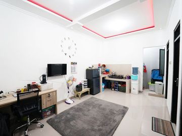 Rumah Dijual di Villa Insani 2 Bojongsari Depok Dekat Mall The Park Sawangan