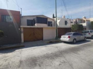 Venta De Casa En Residencial Miramontes, Tlalpan