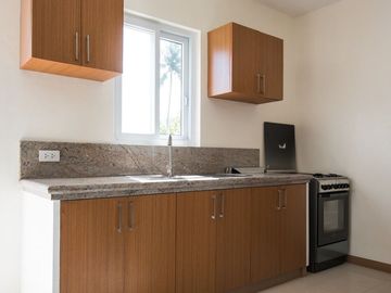 BRAND NEW Ready for Move-in with READY RENTAL INCOME 2 Bedroom House for SALE with Golf Course View in Silang, Cavite