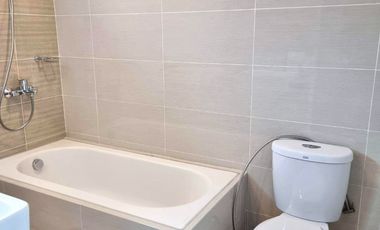 A Slice of Paradise! 3 Bedroom Uptown Parksuites for Sale, Tower 1. Fully Furnished, Corner Unit with Maid’s Room. Revel in the Amenity View from the