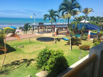 Departamento en Venta en Playa Almendro Tonsupa
