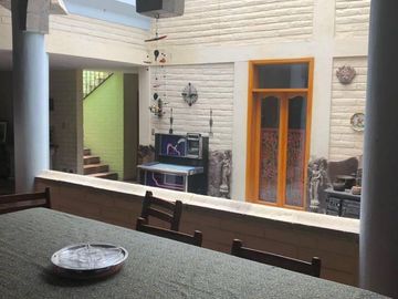 VENTA CASA CON TERRENO SECTOR ALANGASI / USHIMANA