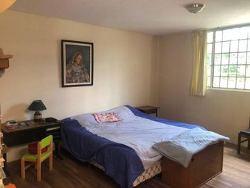 VENTA CASA CON TERRENO SECTOR ALANGASI / USHIMANA