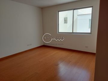 Venta de dúplex en Surco de estreno (no paga alcabala) piso 5, en Chacarilla