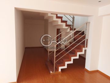 Venta de dúplex en Surco de estreno (no paga alcabala) piso 5, en Chacarilla