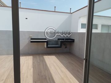 Venta de dúplex en Surco de estreno (no paga alcabala) piso 5, en Chacarilla