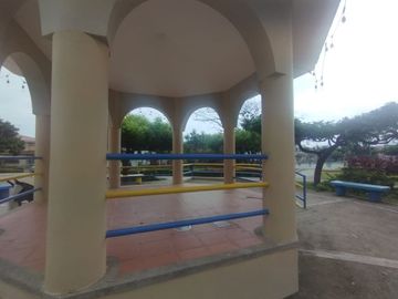 VENTA DE CASA EN URB. PUERTO AZUL - VIA A LA COSTA (VIVI)