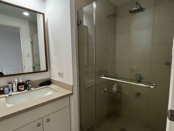 One Rockwell-West Tower | Experience breathtaking views and unparalleled sophistication in this Two Bedroom 2BR Condominium for Sale in Rockwell Dr., 