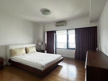 One Rockwell-West Tower | Experience breathtaking views and unparalleled sophistication in this Two Bedroom 2BR Condominium for Sale in Rockwell Dr., 