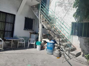 CASA SOLA CON LOCALES COMERCIALES TEMIXCO CENTRO
