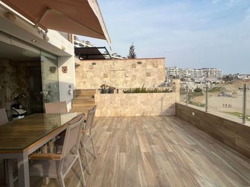 Venta departamento dúplex con terraza y piscina, vista panorámica al mar en Playa Señoritas,  Punta Hermosa.