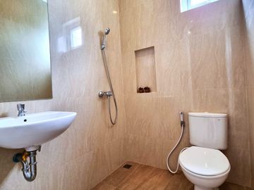 Buruan Sisa 4 Unit Townhouse Baru diRempoa ada Private Pool 2,5 Man