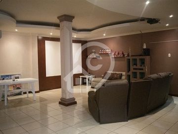 Casa en Venta, Callejón S/N,  Av. San Juan De La Cruz, Machala, Ecuador.