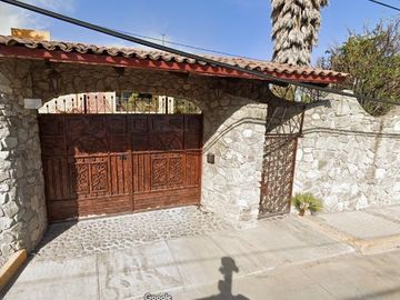 VENTA DE CASA EN CERRADA VICENTE GUERRERO TLACATECO TEPOZOTLAN. EXCELENTE OPORTUNIDAD DE INVERSION.