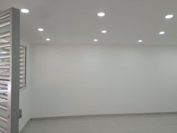 VENTA CASA COMERCIAL FLORA  OPORTUNIDAD PARA INVERSIONISTAS