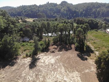 Hermosa parcela a Orillas del Rio Cruces