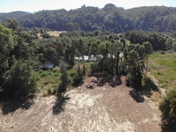 Hermosa parcela a Orillas del Rio Cruces