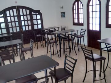 RENTO DEPARTAMENTO EN RESIDENCIAL QUINTA DEL BOSQUE.     vigilancia 24/7