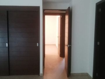 RENTO DEPARTAMENTO EN RESIDENCIAL QUINTA DEL BOSQUE.     vigilancia 24/7