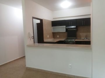 RENTO DEPARTAMENTO EN RESIDENCIAL QUINTA DEL BOSQUE.     vigilancia 24/7