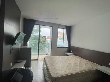 Bayerina Harbor Bay Studio Apartment for Sale