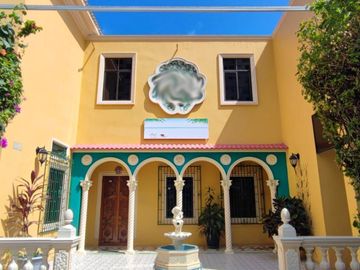 N13 - Hotel en Venta en Salinas Chipipe 25 habitaciones a una cuadra del mar