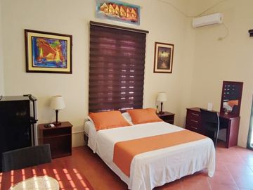 N13 - Hotel en Venta en Salinas Chipipe 25 habitaciones a una cuadra del mar