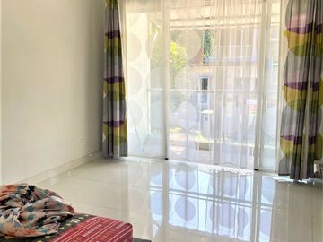 Rumah Dijual Siap Huni di Kebayoran Garden, Bintaro, Langsung Owner