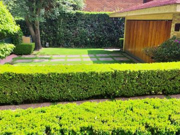 Residencia en Venta en el Condominio El Bosque!!