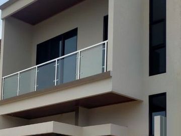 Rumah GV Juanda Dekat Margonda, Baru 2 LANTAI, Mewah Harga Murah di Sukmajaya Kota Depok Jual Dijual
