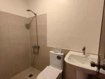 Pre-Selling Studio Unit near Cebu IT Park