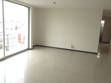 2 DEPARTAMENTOS EN VENTA BAJARON DE $2'200,000 A $2'100,000. UBICADÍSIMOS, CERCA DE UDLAP, RECTA CHOLULA, CAMINO REAL, PERIFERICO.