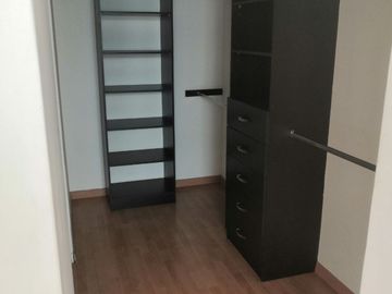 2 DEPARTAMENTOS EN VENTA BAJARON DE $2'200,000 A $2'100,000. UBICADÍSIMOS, CERCA DE UDLAP, RECTA CHOLULA, CAMINO REAL, PERIFERICO.