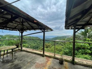 KYU - FOR SALE: 1,388 sqm Old Hotel in Royal Taal Inn, Tagaytay