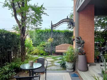 House at Nantawan Bangna Km.7 For Sale