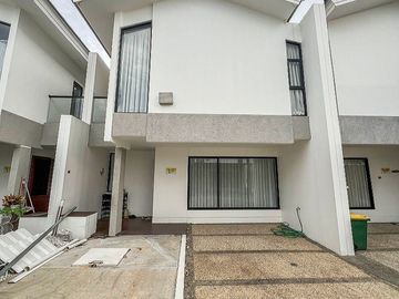Townhouse Baru Bernuansa Staycation di Kota Palembang Dekat LRT Punti Kayu, JM Sukarami