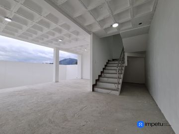 En venta casa a estrenar con subsuelo en mirador del Valle al norte de la ciudad aplica a crédito VIP