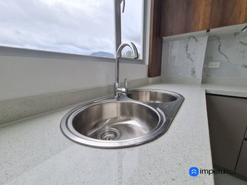 En venta casa a estrenar con subsuelo en mirador del Valle al norte de la ciudad aplica a crédito VIP