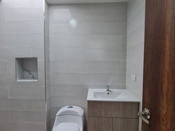 En venta casa a estrenar con subsuelo en mirador del Valle al norte de la ciudad aplica a crédito VIP