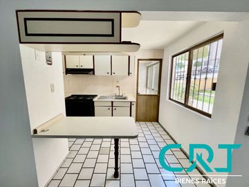 DEPARTAMENTO EN RENTA I ARBIDE I PLANTA BAJA I MUY AMPLIO I CENTRICO | PATIO TRASERO