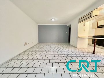 DEPARTAMENTO EN RENTA I ARBIDE I PLANTA BAJA I MUY AMPLIO I CENTRICO | PATIO TRASERO