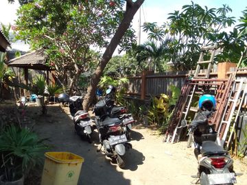 Rumah Kebonsari Gayungan Surabaya dekat Ahmad Yani Polda Jatim Ketintang Jemursari Ahmad Yani