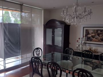¡Exclusiva Casa en Venta en La Molina! 🌟
