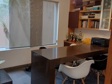 ¡Exclusiva Casa en Venta en La Molina! 🌟