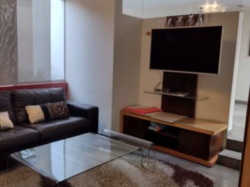 ¡Exclusiva Casa en Venta en La Molina! 🌟