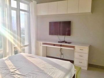 Studio Unit with Parking for SALE in Stamford Executive Residences 🏢✨