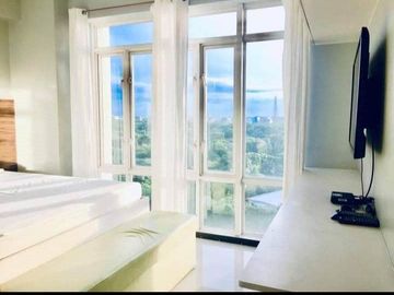 Studio Unit with Parking for SALE in Stamford Executive Residences 🏢✨