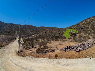 Parcelas  con agua de riego y electricidad lista para instalar. Sector La Calera, Valle del Elqui. Desde $29 millones