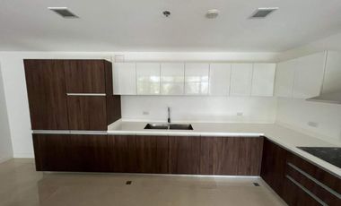 A FULLY FURNISHED 3 BEDROOM FOR LEASE IN TAGUIG