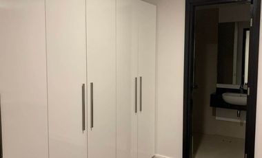 A FULLY FURNISHED 3 BEDROOM FOR LEASE IN TAGUIG